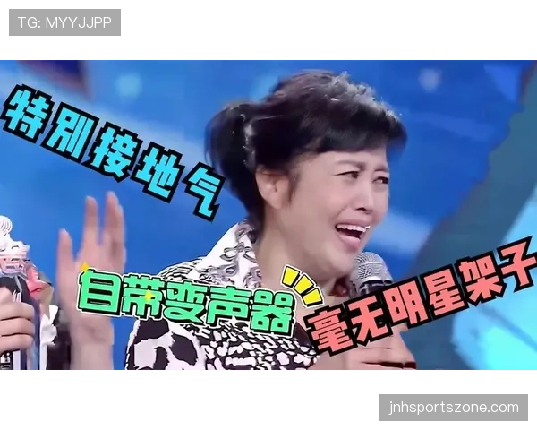 韩旭回家穿拖鞋的样子,完全没明星架子,这反差让人笑喷了! 韩旭回家穿拖鞋的样子,完全没明星架子,这反差让人笑喷了!